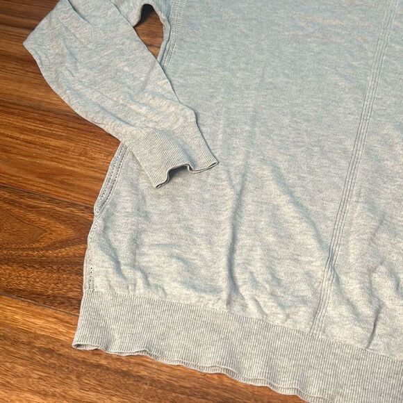 Banana republic silk cotton gray pullover sweater peep hole sides - Picture 8 of 10